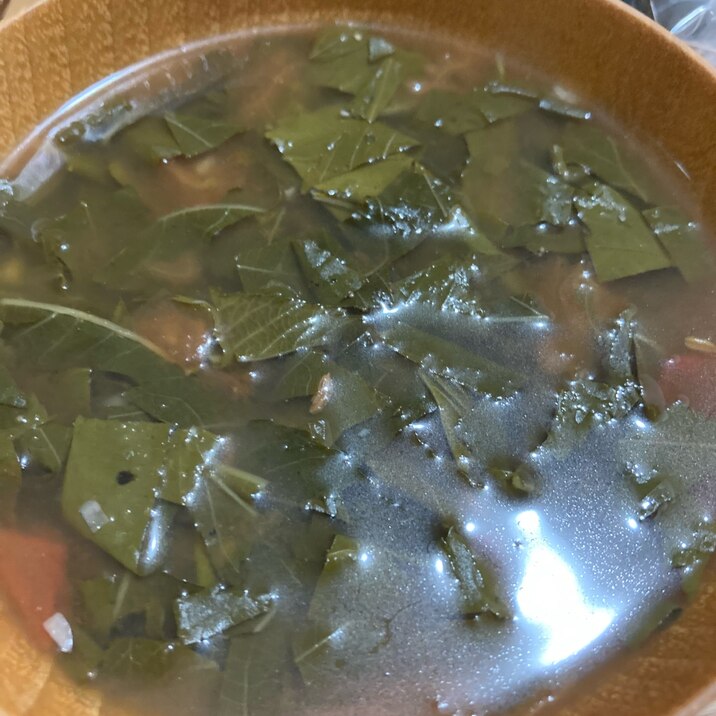 エジプトの味噌汁 モロヘイヤスープ トマト入り レシピ 作り方 By 料理とお酒と犬がすき 楽天レシピ エジプトの味噌汁 モロヘイヤスープ トマト入り レシピ 作り方 By 料理とお酒と犬がすき 楽天レシピ